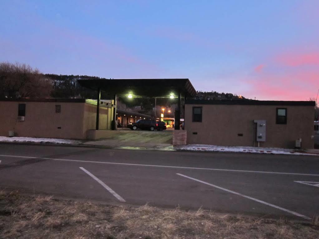 Rodeway Inn & Suites Williams Downtowner-Rte 66 Exterior foto